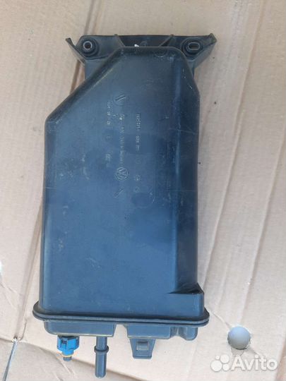 Абсорбер топливный Volkswagen Passat B7