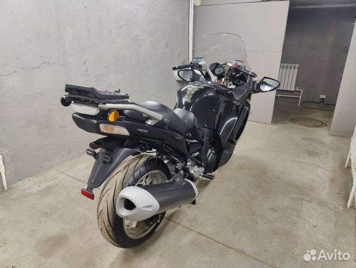 Kawasaki GTR 1400 (concours 14), 2009