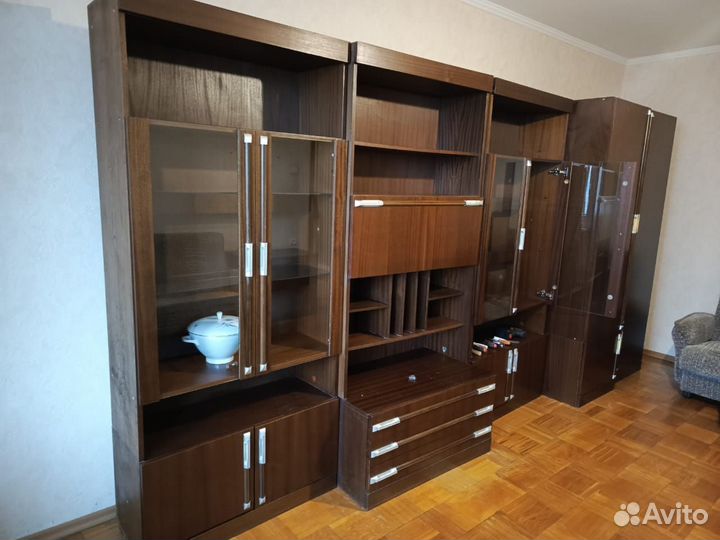 Шкаф-стенка