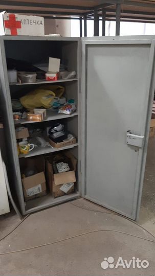 Сейф большой