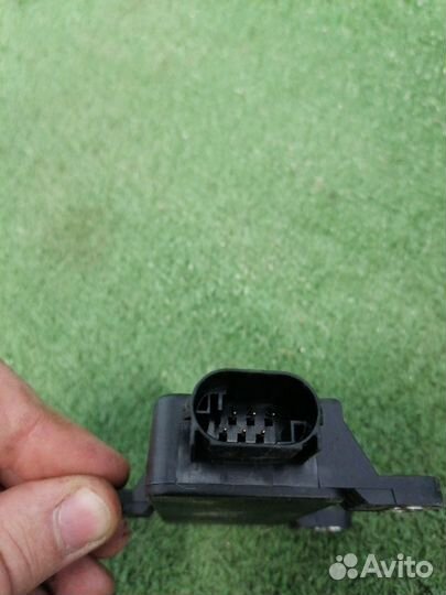 Датчик поворота руля Hyundai Equus 3.8 G6DJ 2014