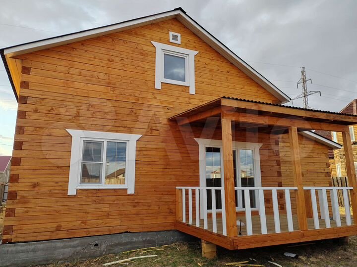 Дом 185 м² на участке 7,6 сот.