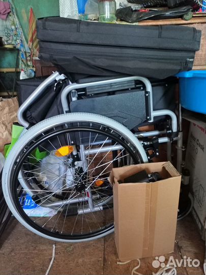 Инвалидная коляска новая
