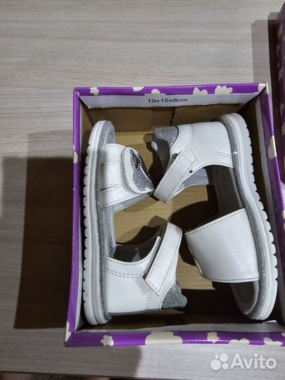 Босоножки для девочки