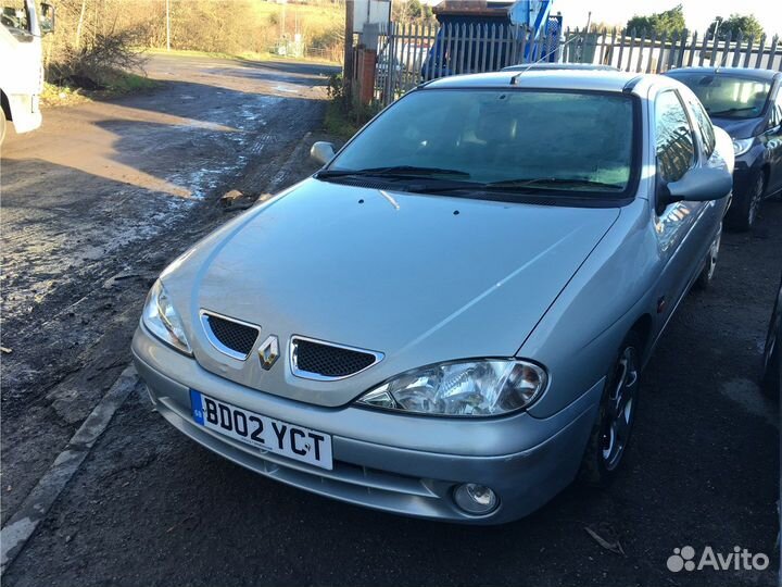 Разбор на запчасти Renault Megane 1996-2002