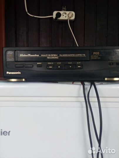 Видеомагнитофон panasonic
