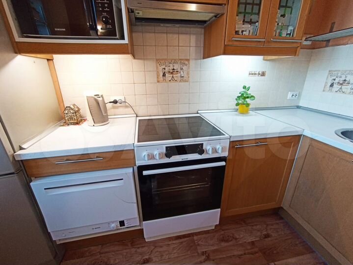 2-к. квартира, 56,5 м², 8/10 эт.