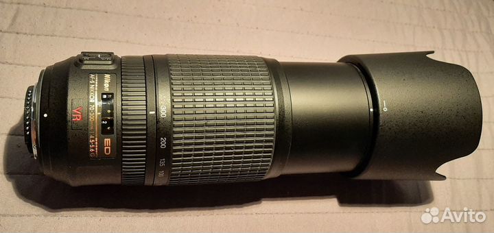 Объектив af-s vr zoom nikkor70-300f/4.5-5.6G if-ed