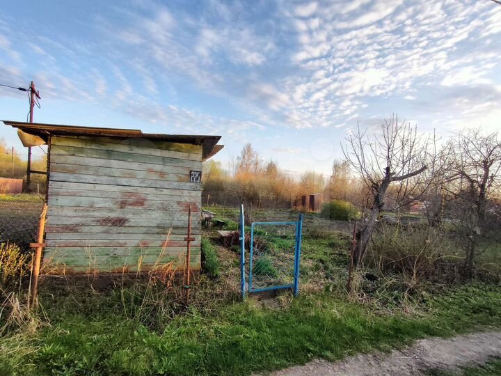 Дача 20 м² на участке 5 сот.