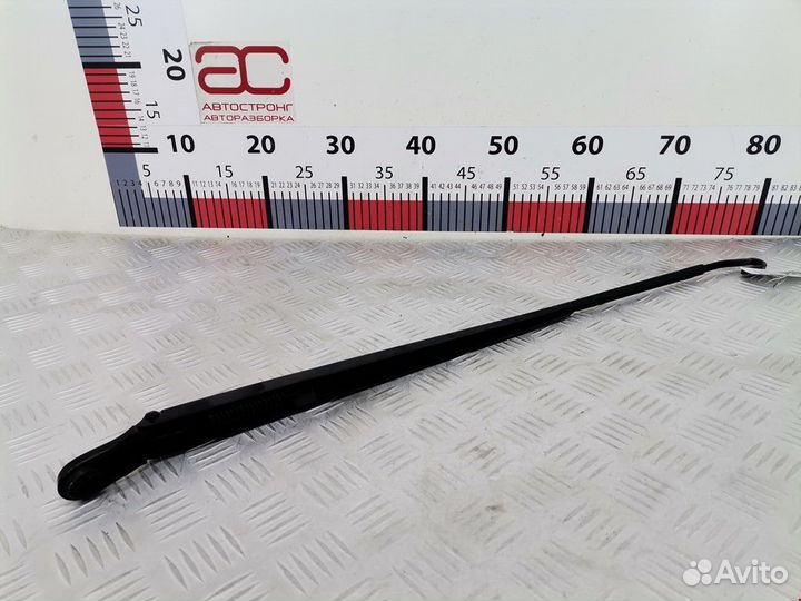 Щеткодержатель (поводок стеклоочистителя, дворник)