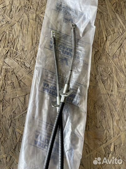 Трос ручника ваз 21010350818000