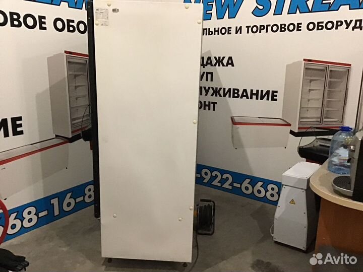 Холодильный шкаф