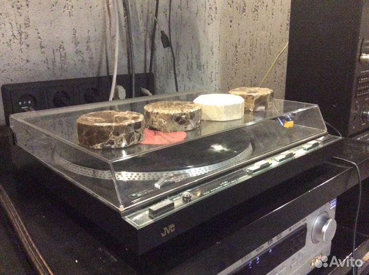 Клэмп(прижим для пластинок) из мрамора