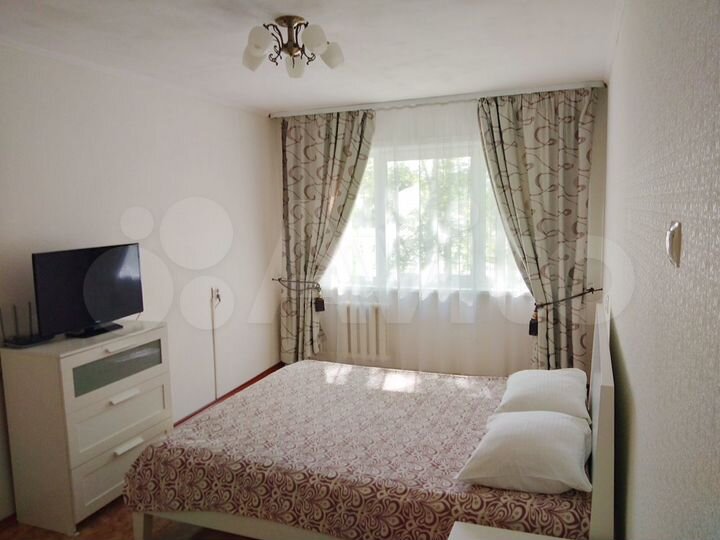 1-к. квартира, 30 м², 3/5 эт.
