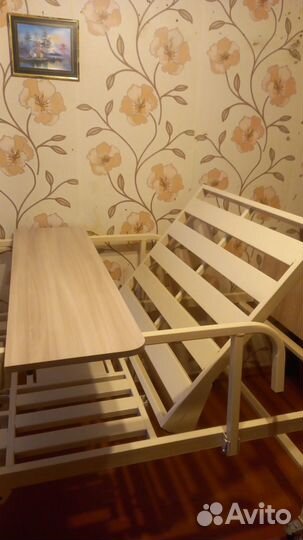 Кровать для лежачих с механическим подъемом