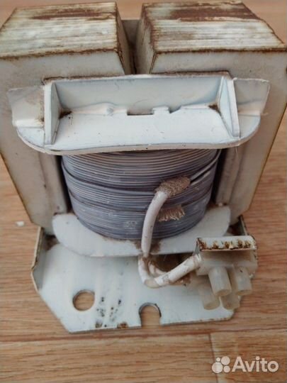 Электромагн пускорег аппарат 1И250дрл44Н дроссель