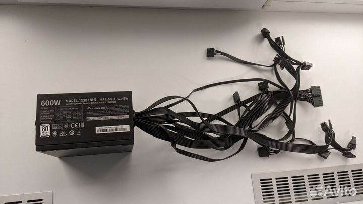 Блок питания Cooler Master MWE White 600W 80+