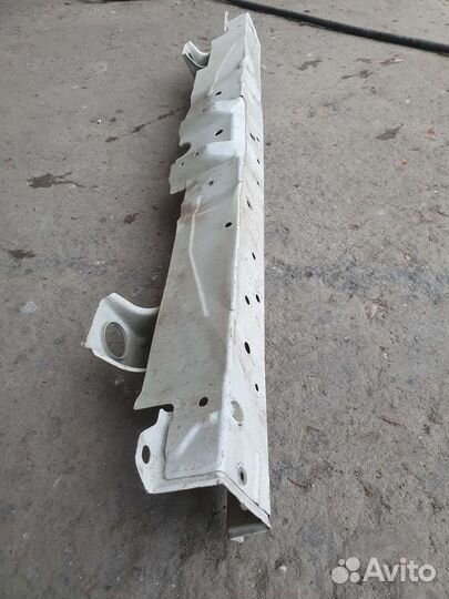 Панель передняя mitsubishi outl