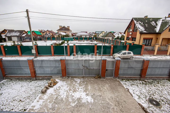 Коттедж 252,9 м² на участке 21,2 сот.