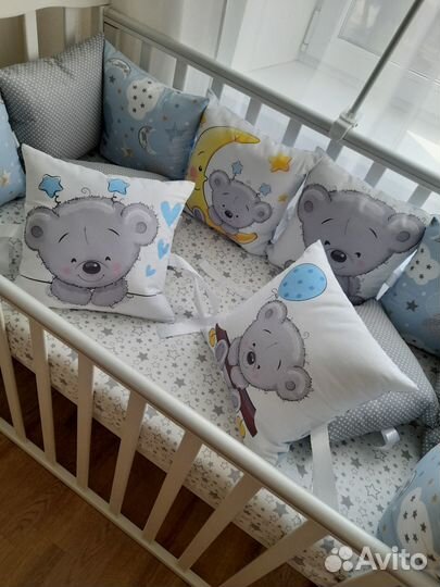 Бортики в детскую кроватку новые