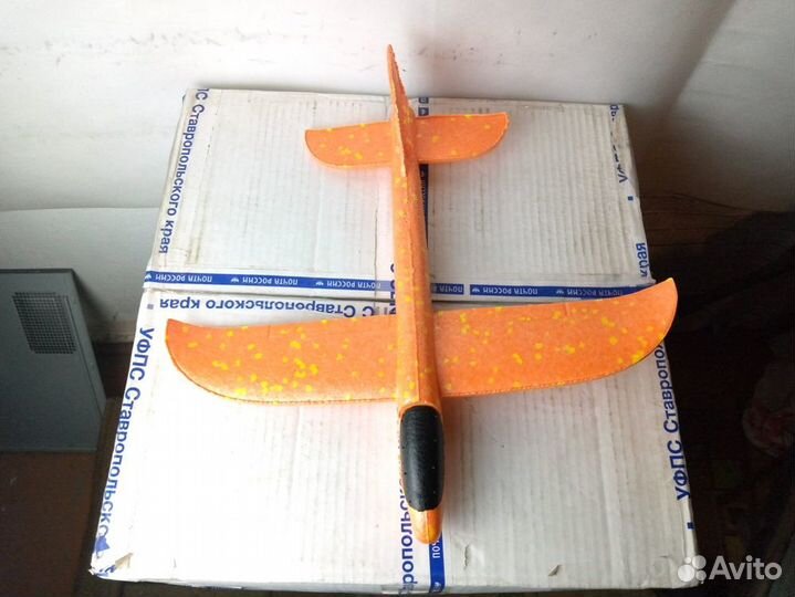 Самолет пенопластовый / метательный / планер