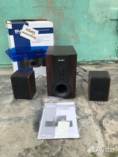 Продам колонки sven sps-821