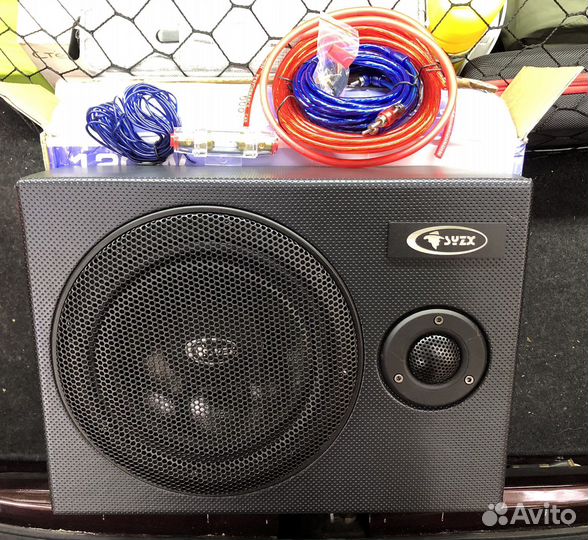 Активный сабвуфер