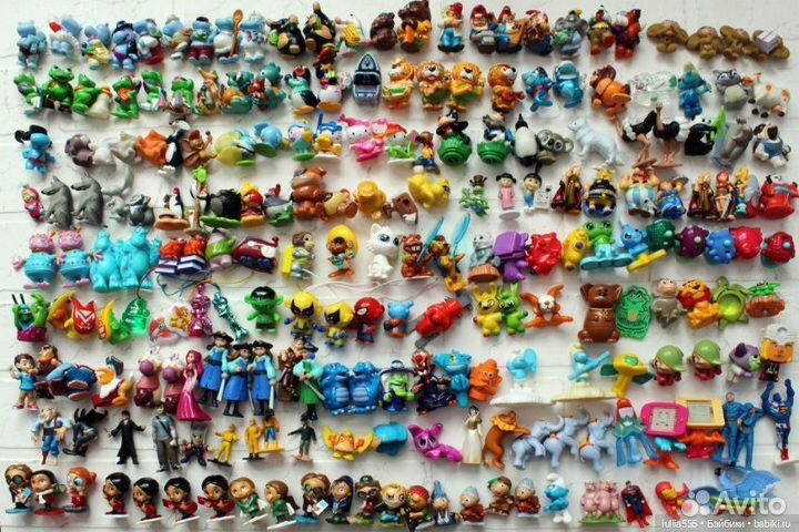 Игрушки из киндера пакетом