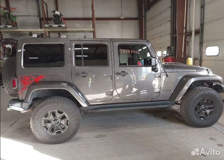 Запчасти на Jeep Wrangler 2016