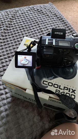 Nikon Coolpix 8400