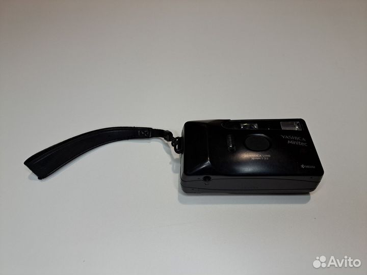 Yashica Minitec AF Плёночный фотоаппарат