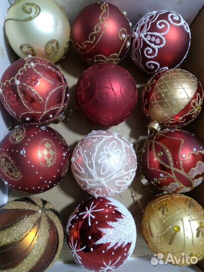 Елочные игрушки из стекла