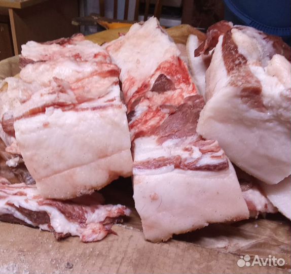 Солёное, копченое домашнее сало