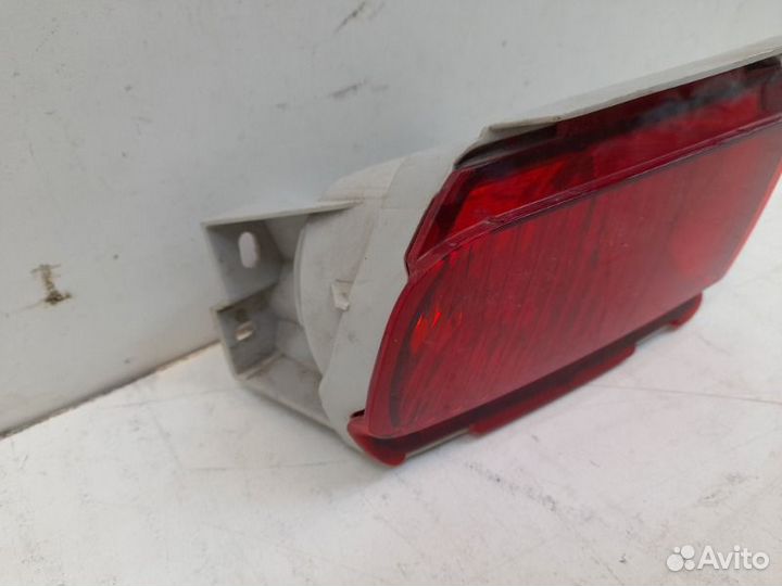 Фонарь противотуманный задний левый Toyota Land