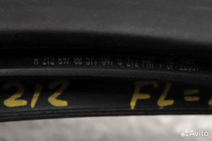 Уплотнитель двери (по кузову) передней Merce