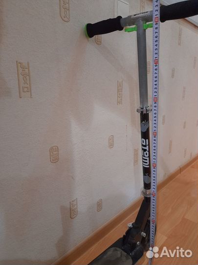 Книга, самокат б/у