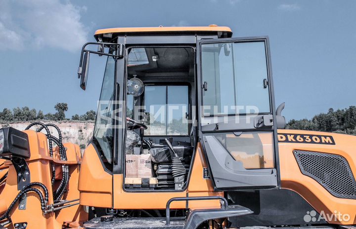 Фронтальный погрузчик Amur DK630M, 2021