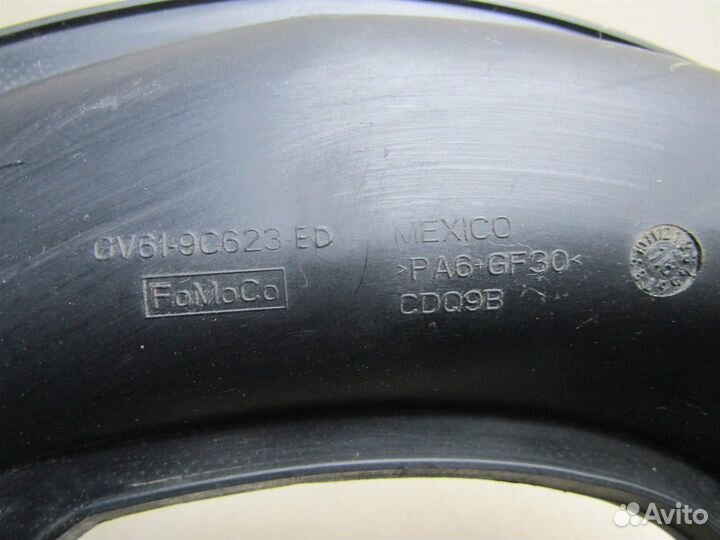 Патрубок воздушного фильтра Ford Escape III 2012