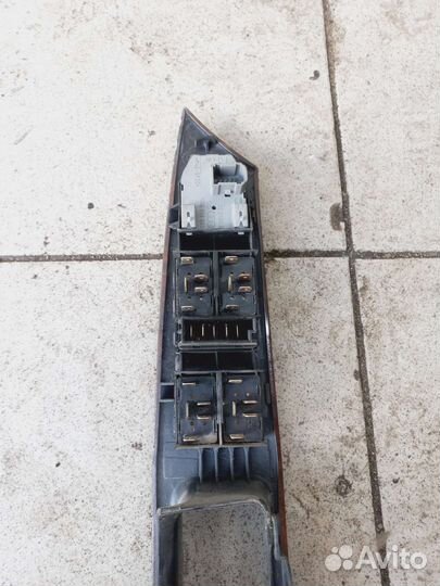 Блок управления стеклоподъёмниками ауди а8 д2