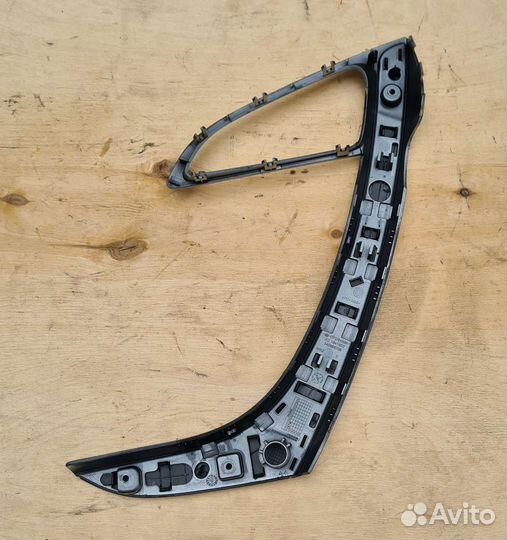 Накладка ручки двери внутренняя Opel Astra J рест