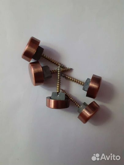 Крепеж для зеркала