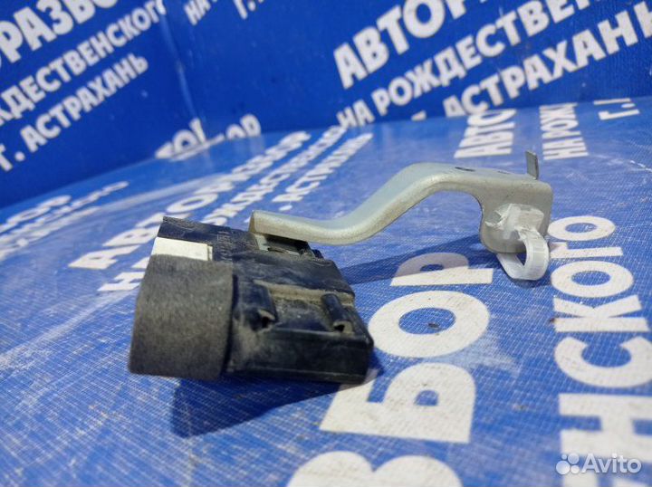 Блок электронный Toyota Blade хэтчбек 2GR-FE 2008
