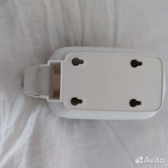 Диспенсер для жидкого мыла