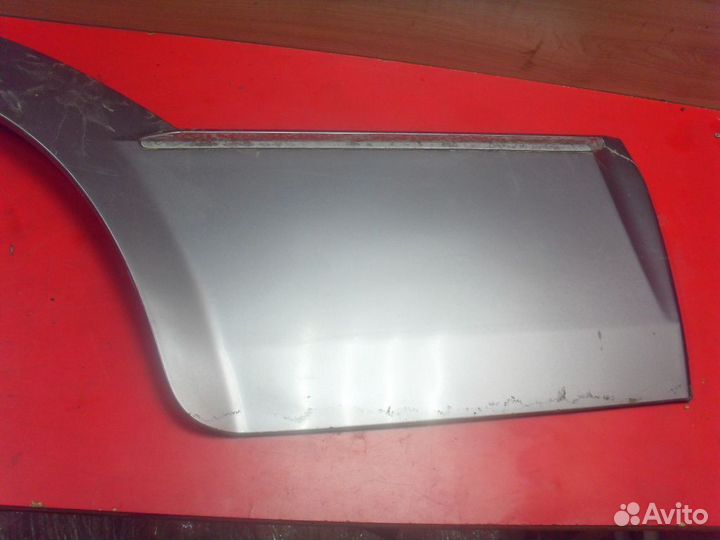 Накладка двери 87764H1042 Hyundai Terracan (HP)