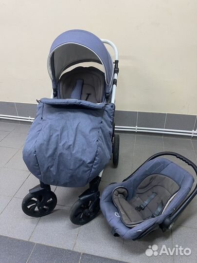 Коляска 3 в 1