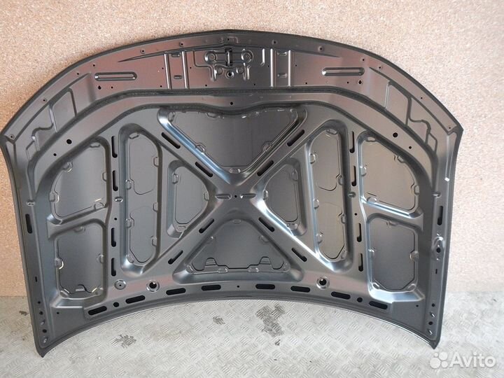 Капот, Mitsubishi Outlander