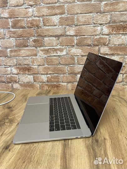 Apple MacBook Pro 15 2017