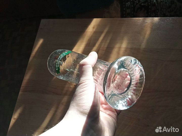 Пивные кружки и бокал