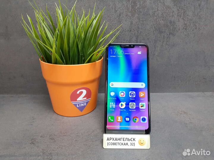 Honor 8c 4/32 с дефектом