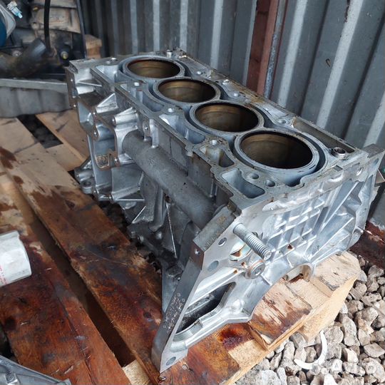 Шорт-Блок двигателя Renault M4R 2.0
